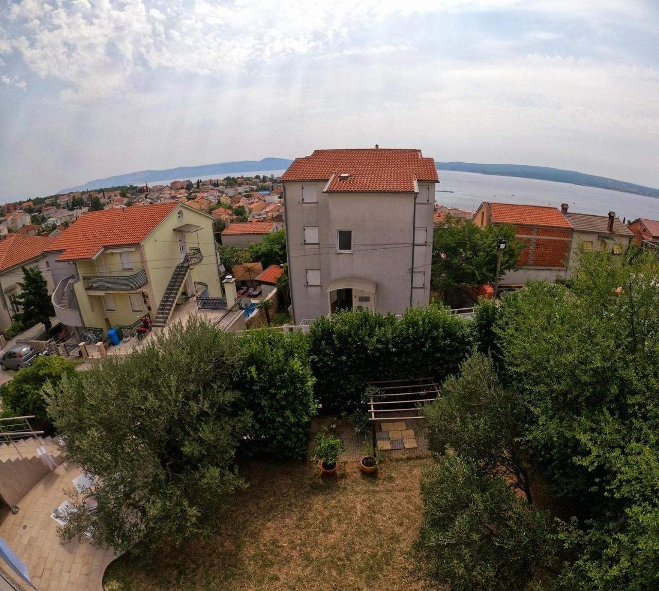 Apartments Adriatic 3 Selce Rum bild